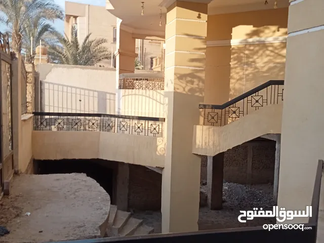 180m2 3 Bedrooms Apartments for Sale in Cairo Fifth Settlement