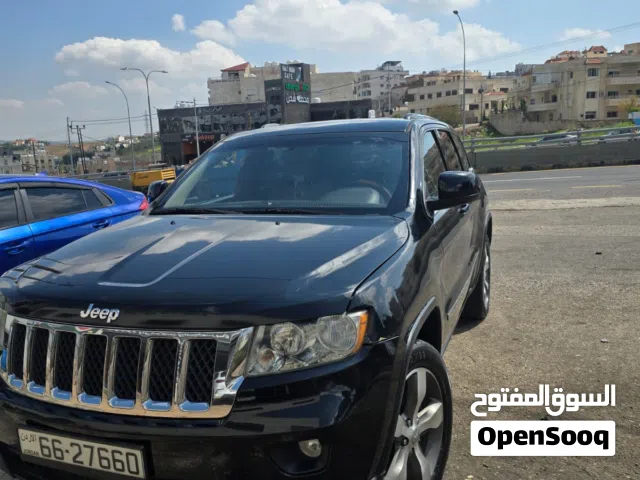 2011 جيب جراند شيروكى Laredo X