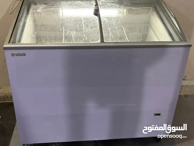 فريزر و طباخ و فرن كهرباء للبيع
