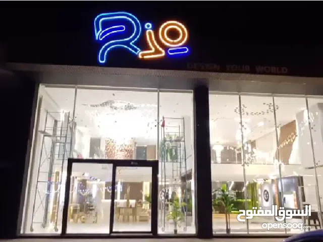 محل للبيع – طابقين – موقع مميز