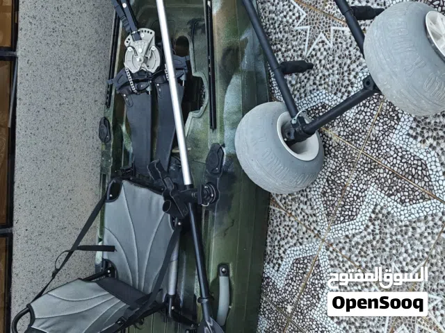 كياك زعانف نظيف جدا