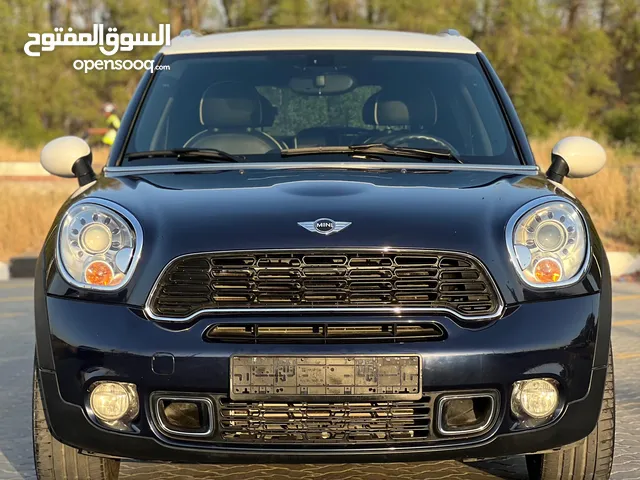 MINI COOPER CONTRYMAN S 2014 GCC VERY LOW KM