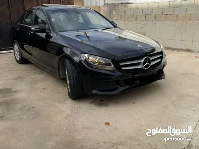 مرسيدس c180