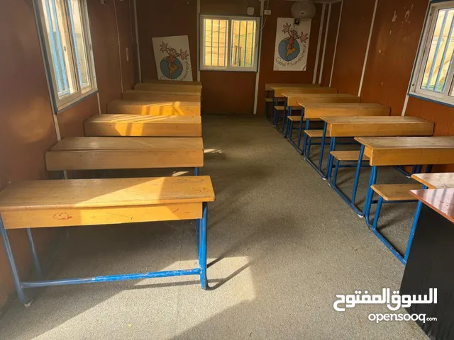 كرفان مع مقاعد طلاب ثنائية للبيع