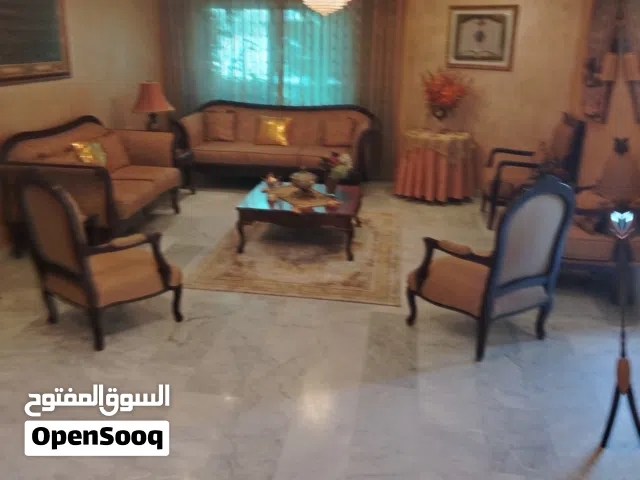200 m2 3 Bedrooms Apartments for Sale in Amman Tla' Ali