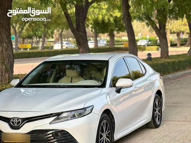 كامري مواصفات خليجي قمة النظافة بدون حوادث وتأمين شامل عمان والامارات Camery Clean Titl (no accident