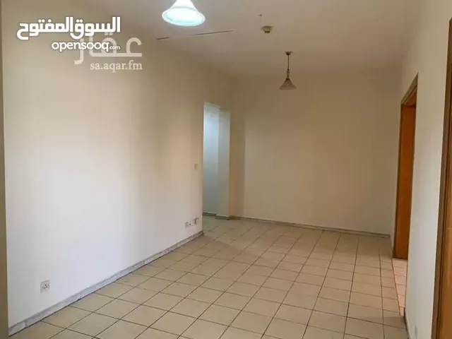 شقة ثلاث غرف غير مفروشه للإيجار الشهري في جده حي السلامة