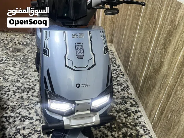 دراجه. شحن. دراجه جديده ما ماشيه بس كيلو. دراجه  كلش حلوه وسريعه