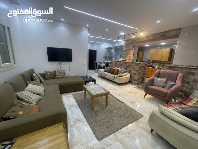 280 m2 More than 6 bedrooms Apartments for Sale in Cairo Shorouk City