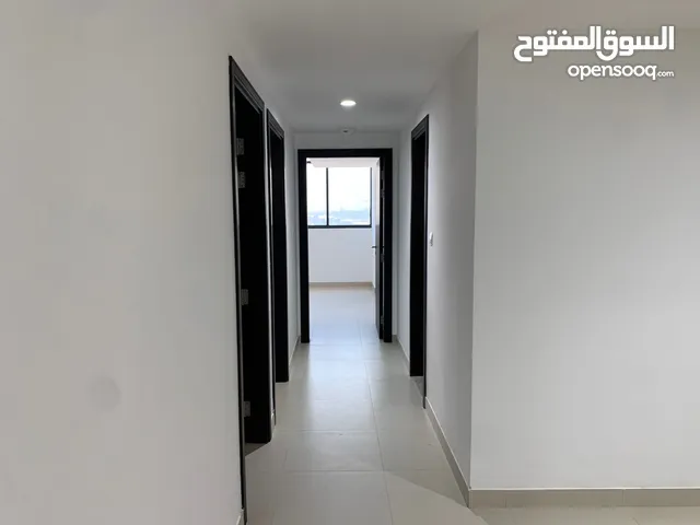 170 m2 3 Bedrooms Apartments for Rent in Abu Dhabi Muroor Area