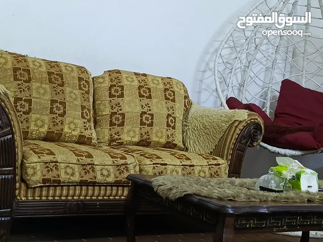 طقم كنب ب7مقاعد خشب سويد