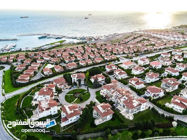 600m2 6+ Bedrooms Villa for Sale in Istanbul Beylikdüzü