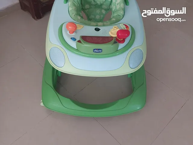 عربايه أطفال شيكو للبيع بحاله ممتازه