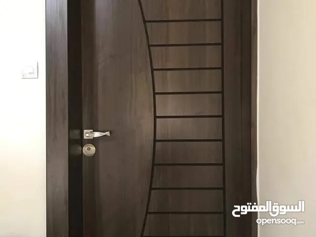 عروووض على أبواب الخشب