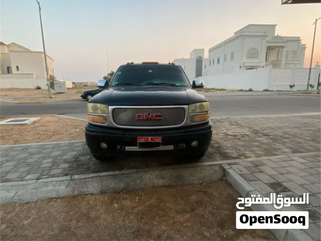 2004 GMC Yukon Denali