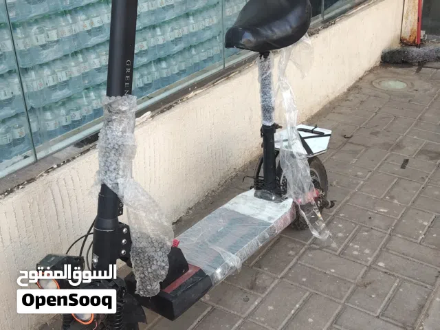 سكوتر الوحش للبيع السوم 1000 لايتواصل معي الا الصامل السبب مسافر
