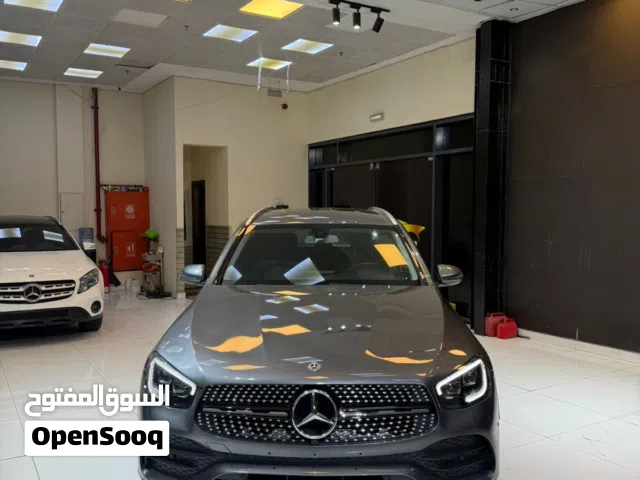 مرسيدس موديل 2019نضيف جدا في حالة الوكيل ضمان كير شاصي