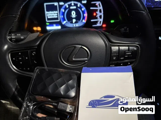 قطعة تشغل نظام carplay & android auto تركبها بالواير فقط