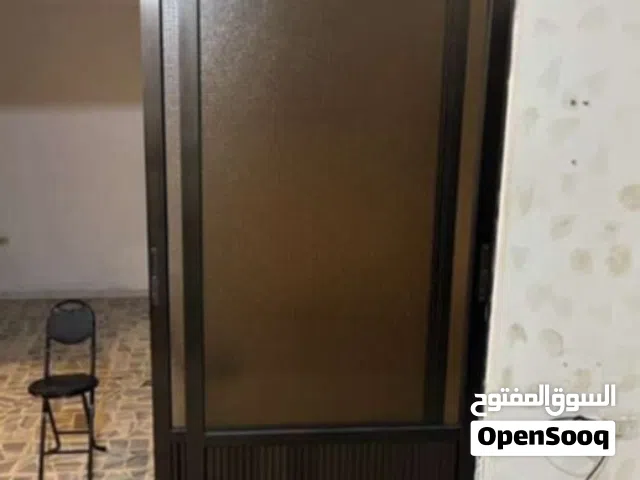 نشتري جميع انواع الشبابيك والأبواب الالمنيوم والخشب والحديد والمطابخ الالمنيوم بالافضل الاسعار