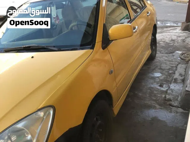 2009 ميتسوبيشي لانسر GL