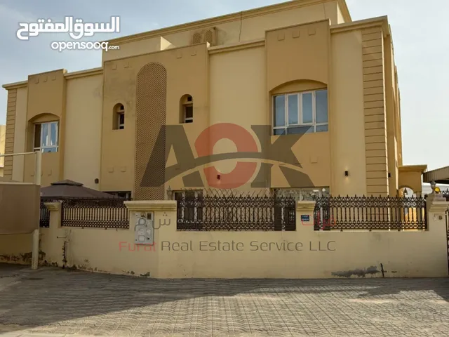 فيلا سكنية في منطقة راقية بالأنصب