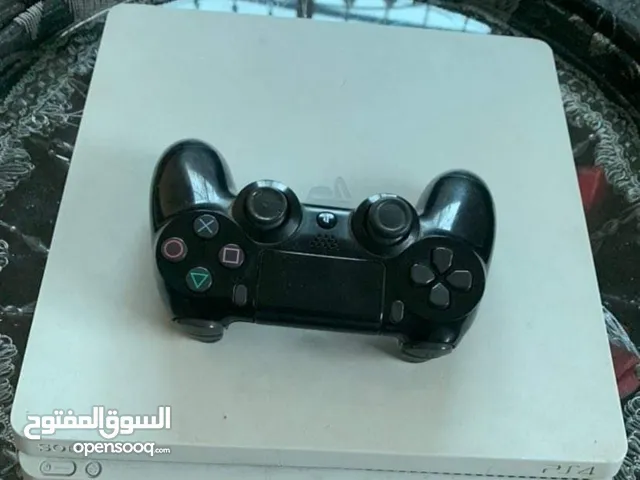 ps4 white slim 500gb with 2 controler