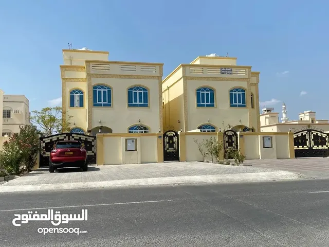 372m2 More than 6 bedrooms Villa for Sale in Muscat Amerat