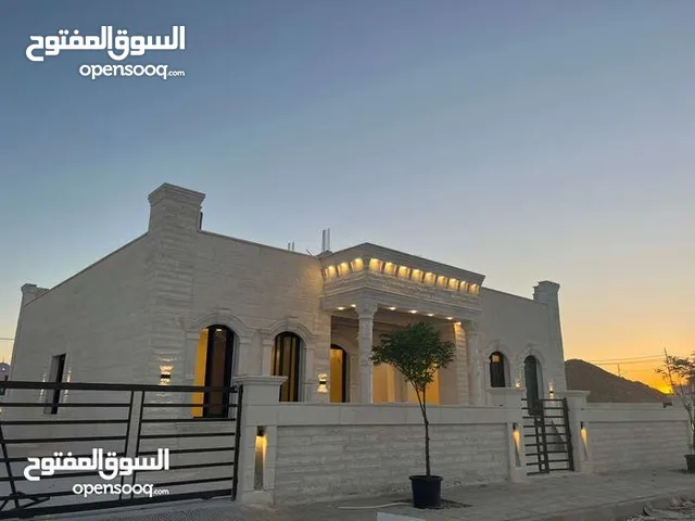 200 m2 3 Bedrooms Villa for Sale in Zarqa Al Zarqa Al Jadeedeh