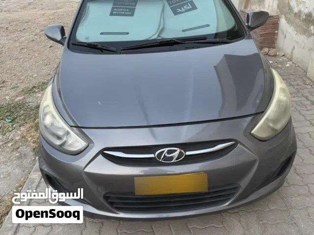هيونداي اكسنت هاتش بك 2016