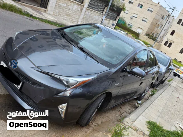 2018 تويوتا بريوس Prius