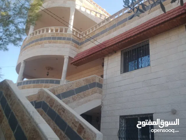 320 ft² 5 Bedrooms Villa for Rent in Jerash Other