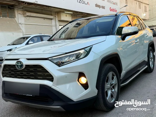 تويوتا راف فور 2019 LE بحاله الوكاله بسعر مناسب