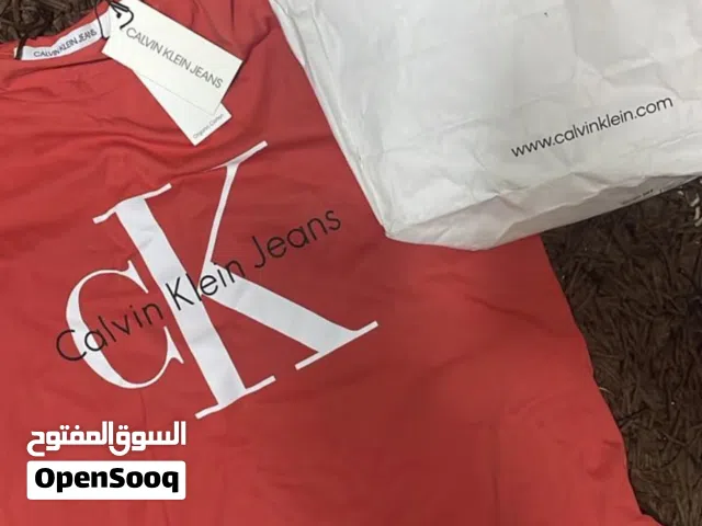 calvin kelin t shirt unisex