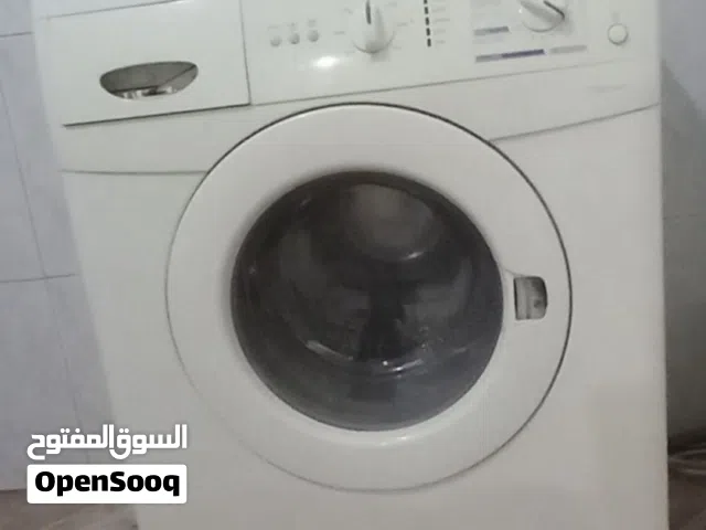 غسالة ملابس ماركة: Servis