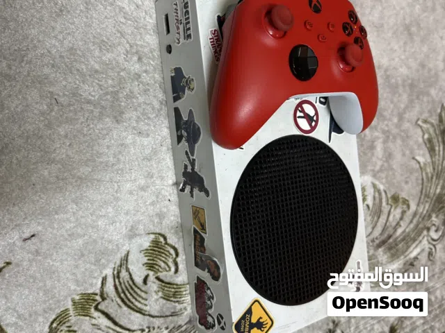 اكس بوكس مراوسه بلي 5 ps5 مع يده حمراء مابيها اي ضرر و الاكس بوكس موجود بيه قيم باس شهرين التمت fc26