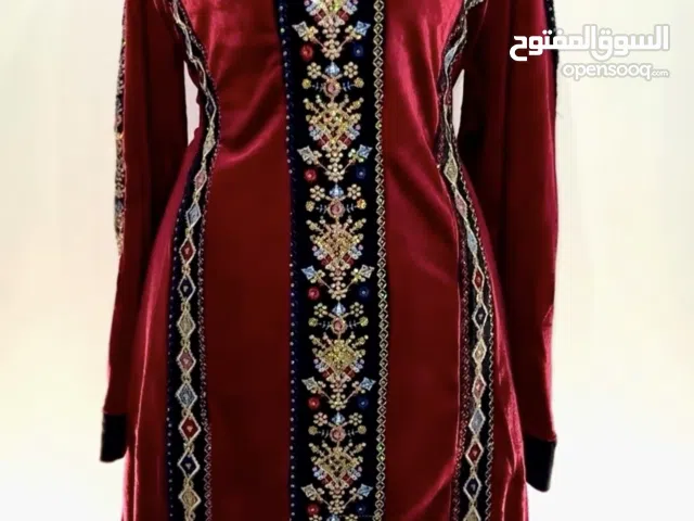 دراسه مخمل شتائي جديد مطزره خامه راقيه سعرها مناسب متوفر ب اربع الوان وكل.. القياسات..