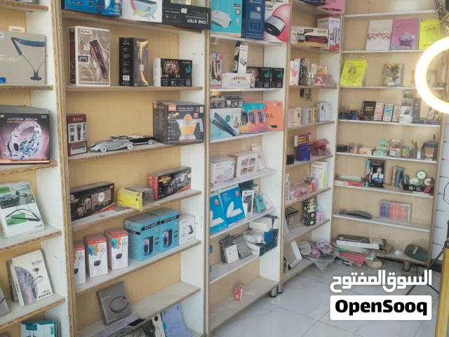 رفوف والواح مال محل موبايل