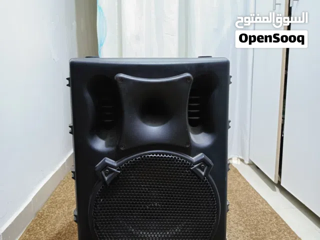 4 سماعات نوع Haiman بحالة الوكالة