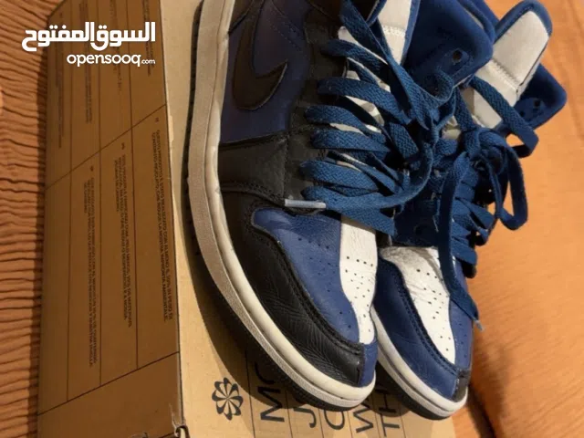 Air Jordan’s Blue mix and white