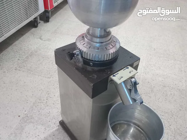 مطحنة بن مستعملة نضيفة جدا مضمون، استعمال خفيف