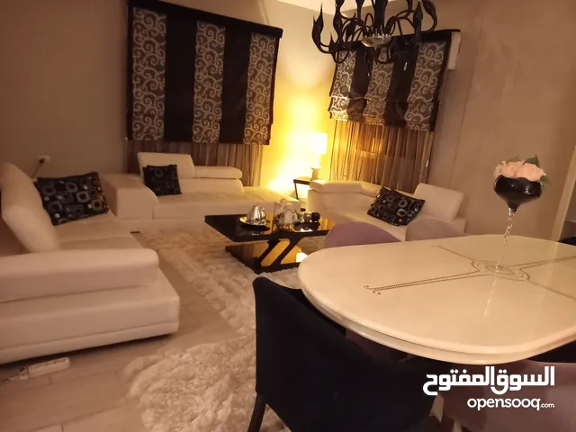 180 m2 5 Bedrooms Apartments for Rent in Tripoli Bin Ashour