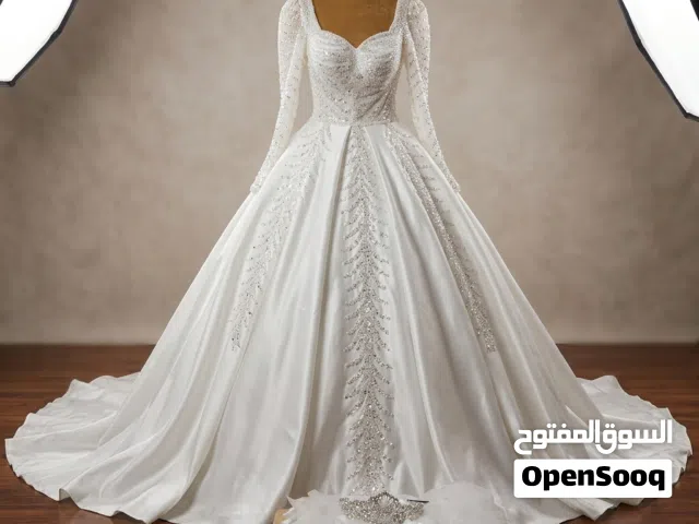 فستان خطوبة/زفاف (مستعمل)