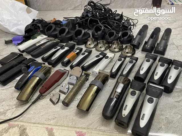 مكينات حلاقة مختلفة للبيع جميعا جملة واحدة لاخلاء المحل ، تعمل ويمكن صيانتها