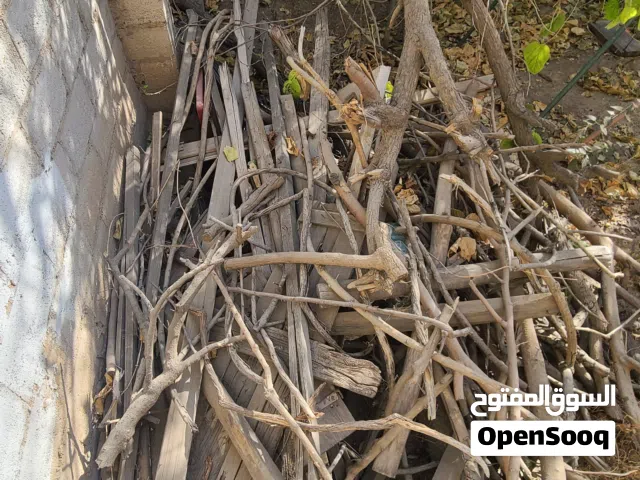 حطب للبيع.