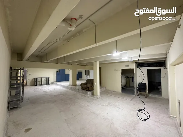  مجمع صناعي 4 طوابق في منطقة التجمعات الصناعية التنموية من المالك