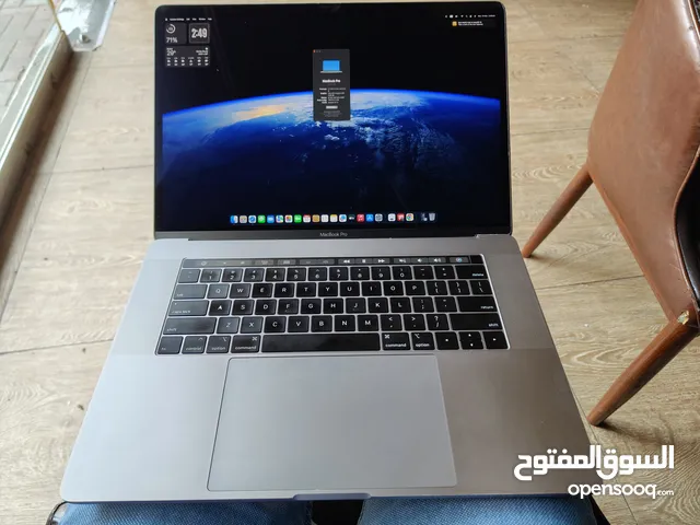 MacBook pro i9 & 32 Ram