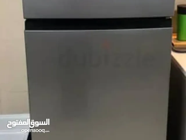 ...  Hisense براد ....  ... Air fryer noon ...