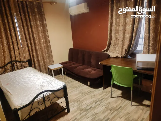 70 m2 Studio Apartments for Rent in Irbid University Street