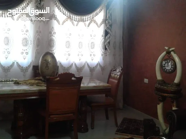 450 m2 5 Bedrooms Villa for Rent in Tripoli Souq Al-Juma'a
