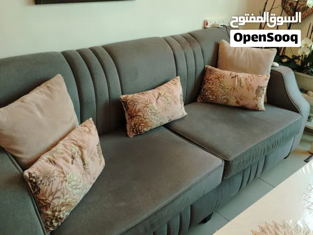 أثاث للبيع، غرفة جلوس وغرفة نوم